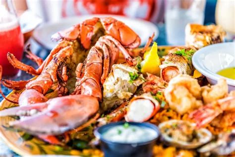 The Best 10 Seafood Restaurants near 10 Oakbrook Center, Oak。